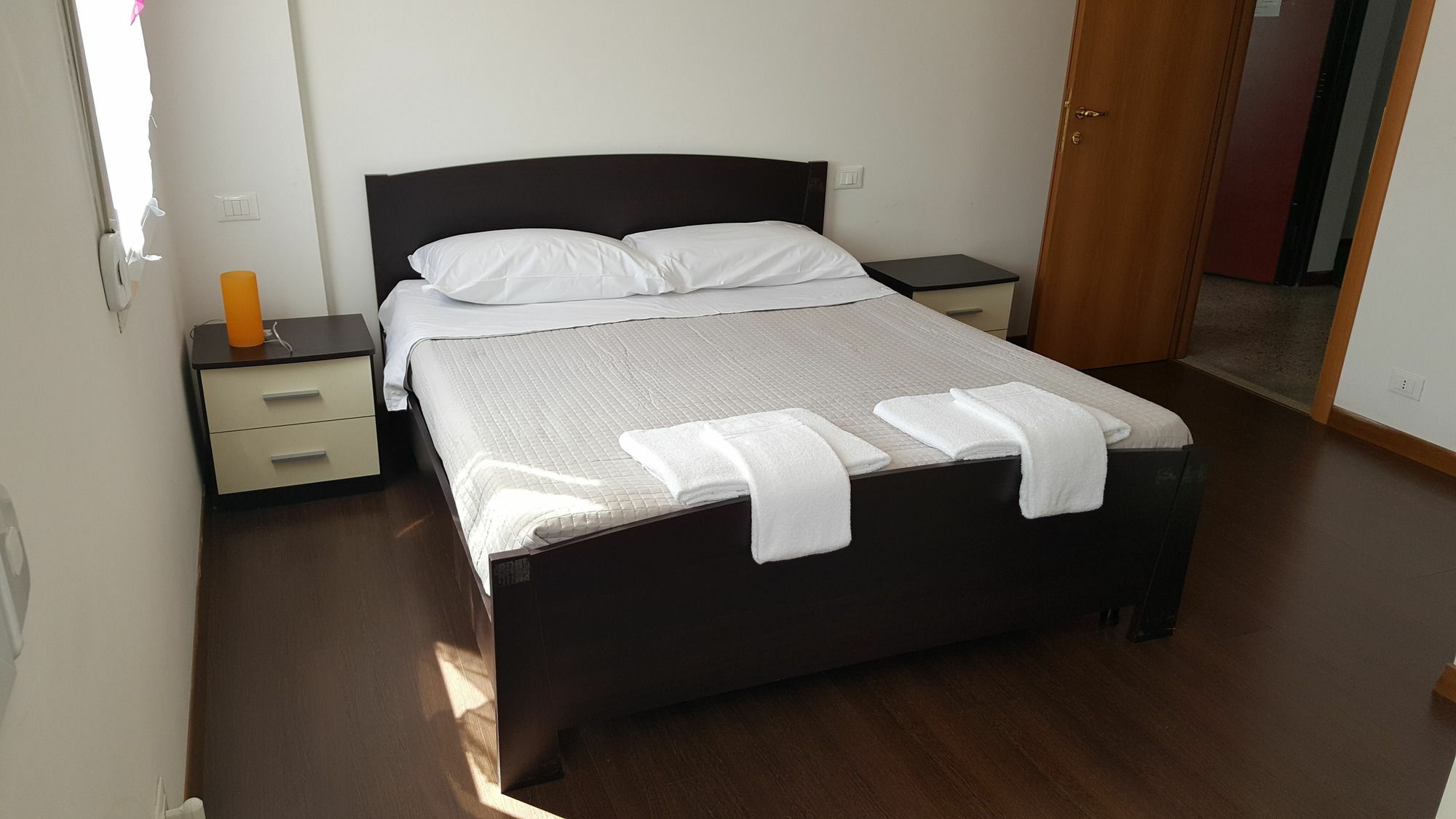 Ca Moderna/Moderno Hotel Mestre Ngoại thất bức ảnh